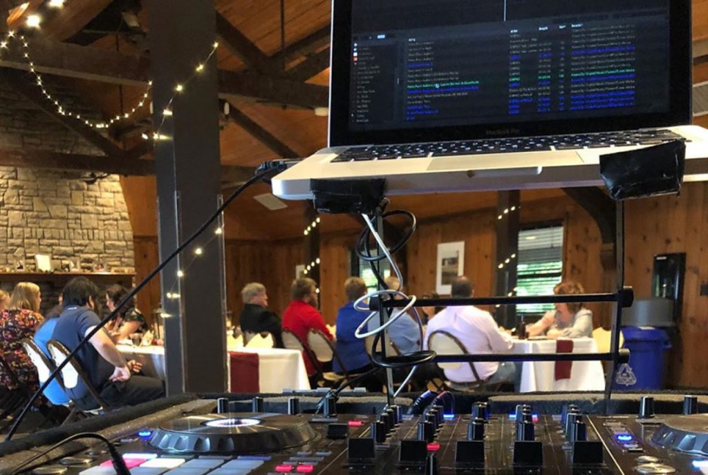The4BestEventsforProfessionalDJs Jason Kent Sound and Lighting Toledo Wedding DJ Service